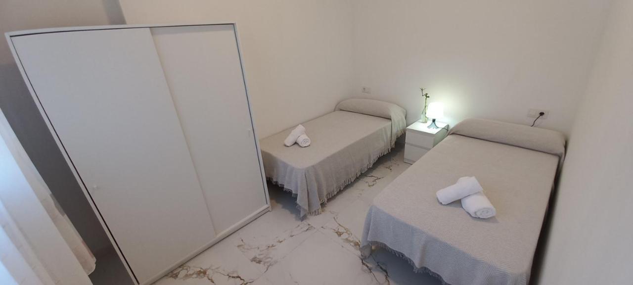 Confort Apartamento 2 Dormitorios Cordoba Exterior photo